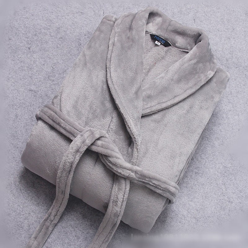 Winterweiche Unisex Bademantel – Flauschiger Hausmantel aus Fleece und Flanell