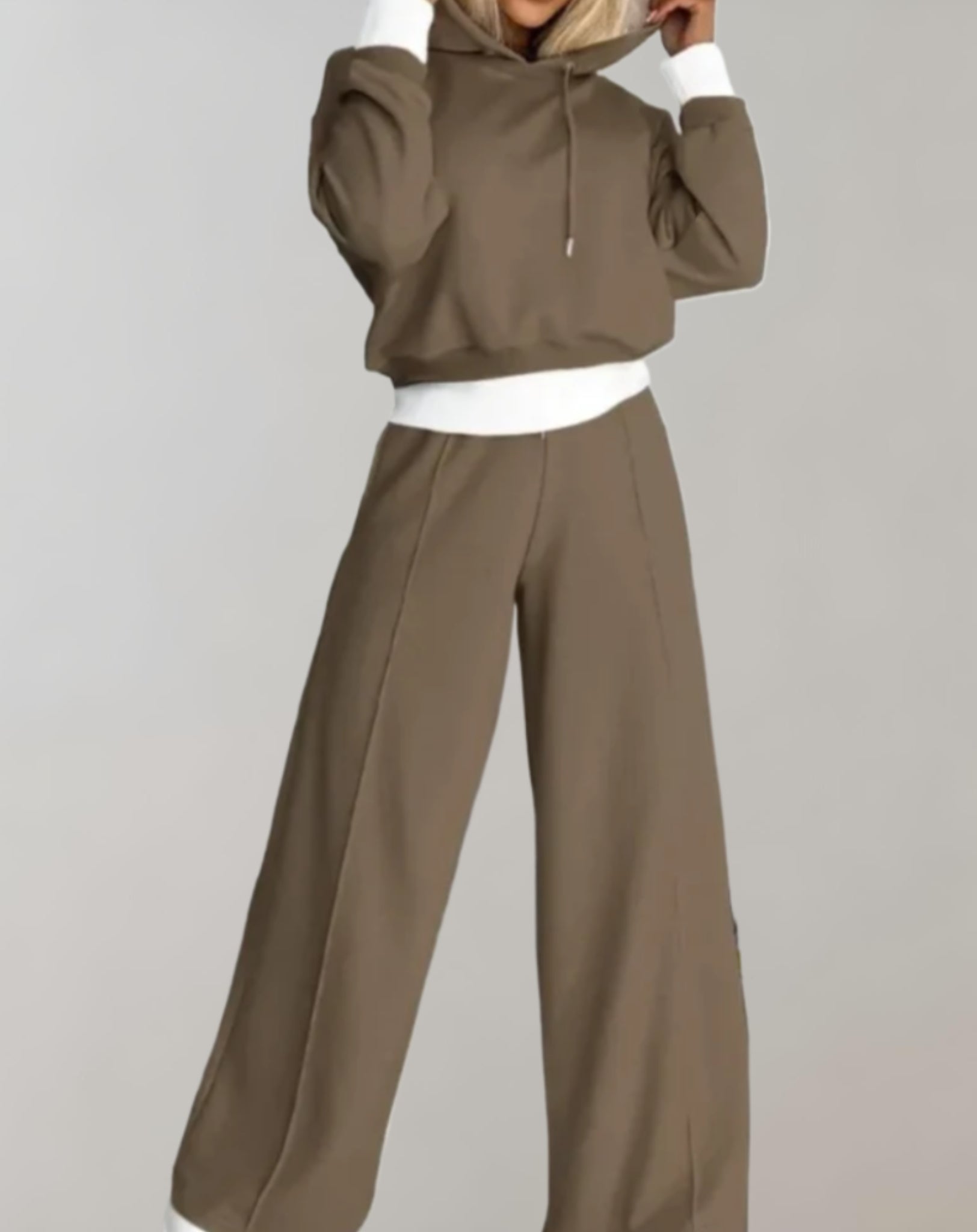 FitEssence Activewear-Set | Bequemer Hoodie und lockere Hose für stilvolles Training