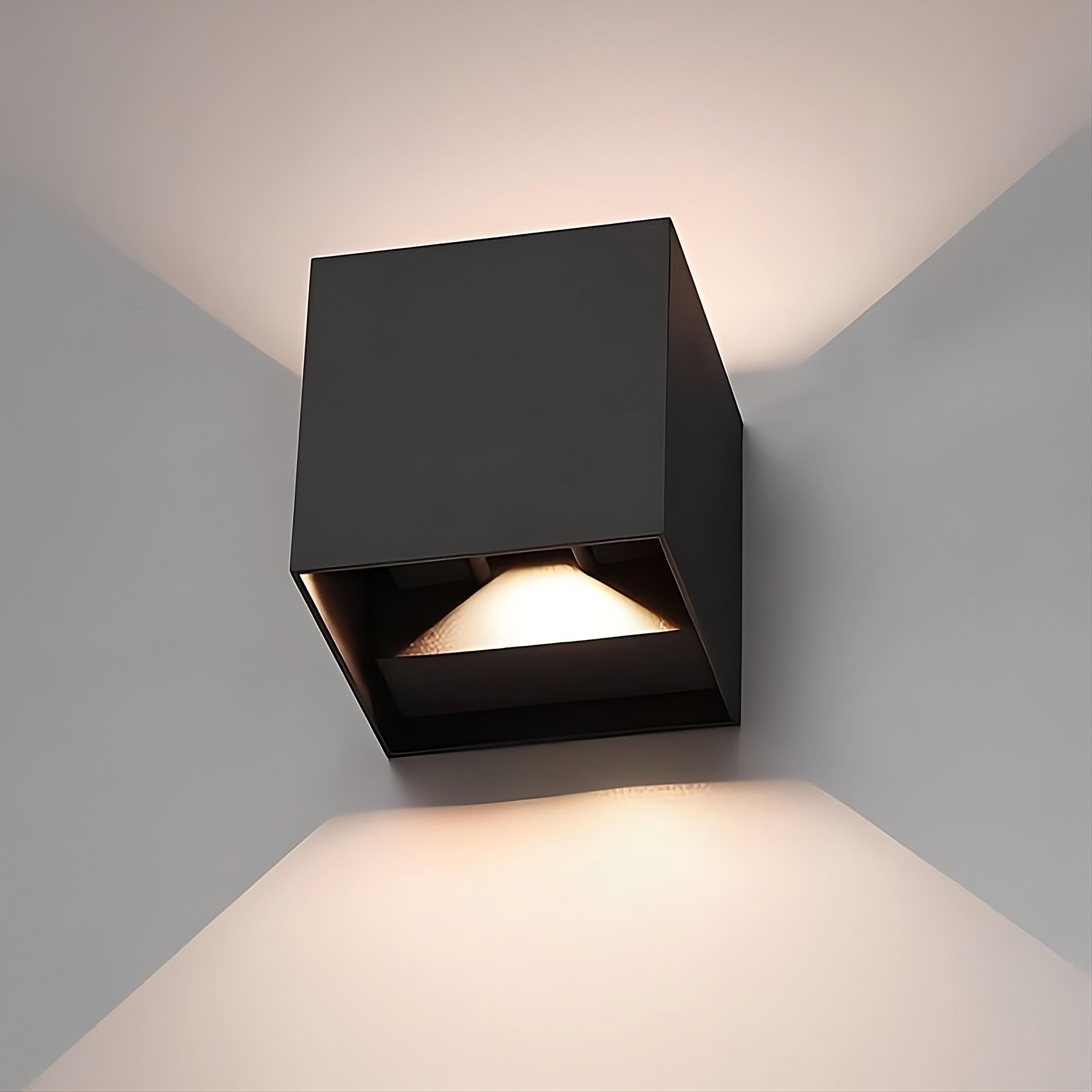ZenGlow Luxe Wandleuchte mit Bewegungssensor für Intelligente Beleuchtung