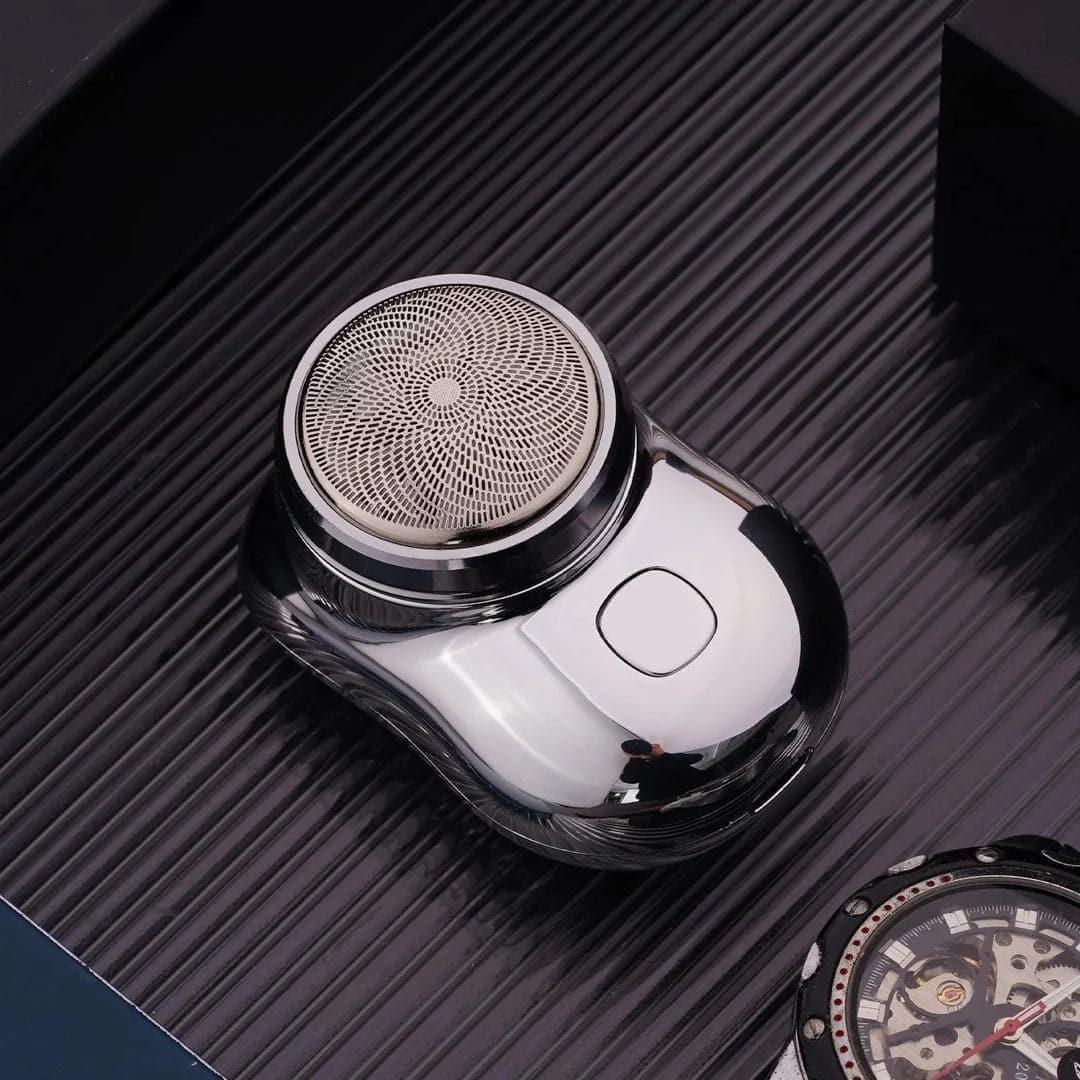 LuxeSmooth Mini Rasierer | Präzise und sanfte Rasur für strahlende Haut