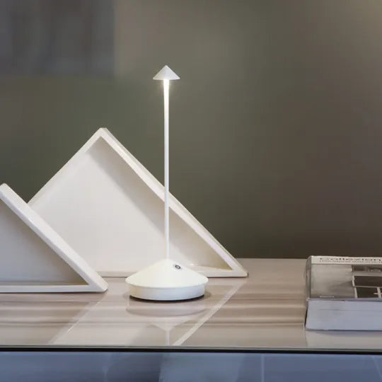 Drahtlose LED Tischlampe - LuxaLight