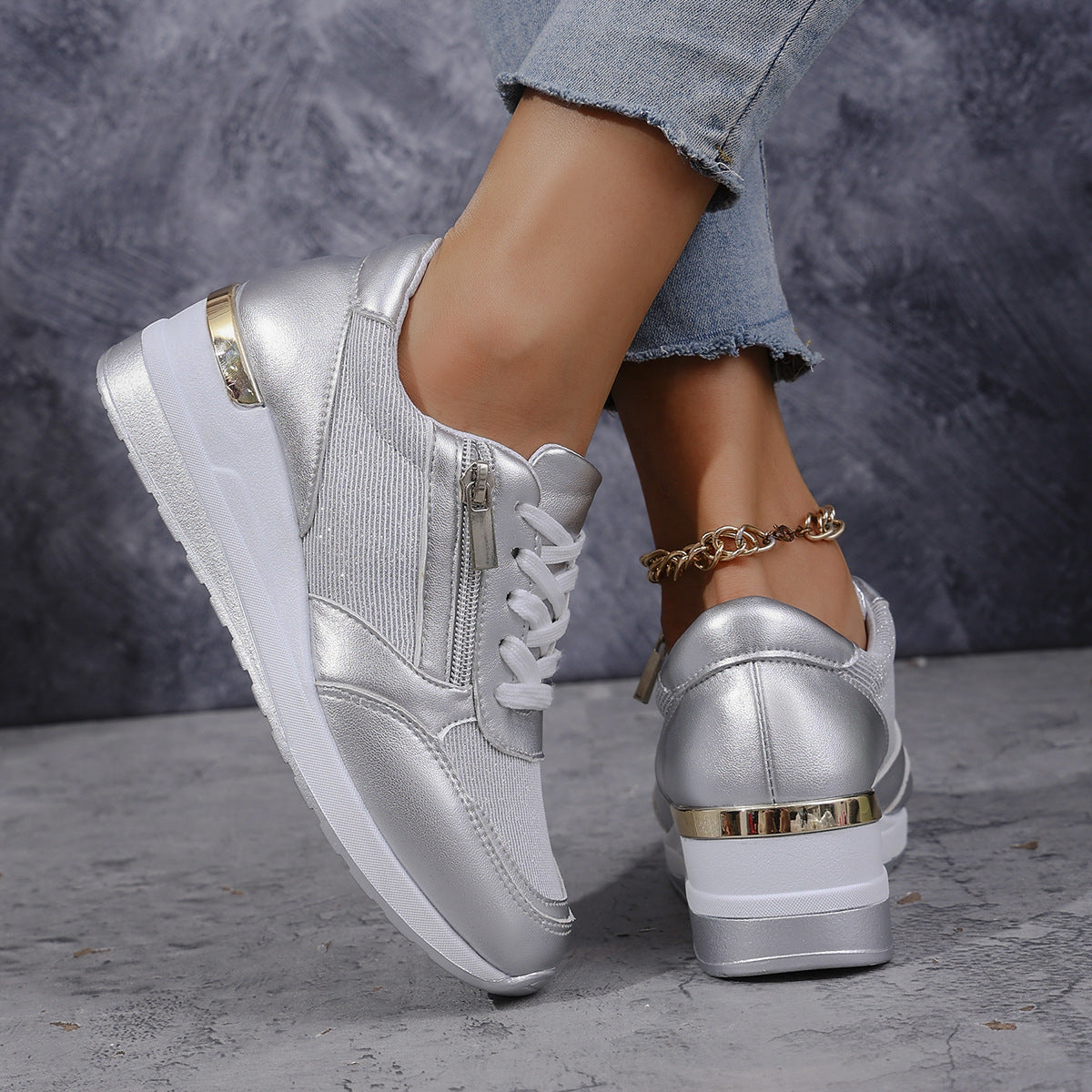 Metallische Sneakers mit Erhöhter Sohle - Silber, Gold - Komfort & Stil