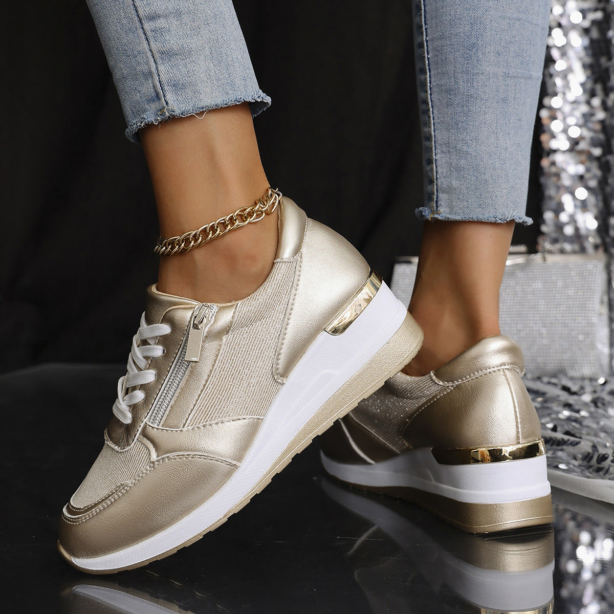 Metallische Sneakers mit Erhöhter Sohle - Silber, Gold - Komfort & Stil
