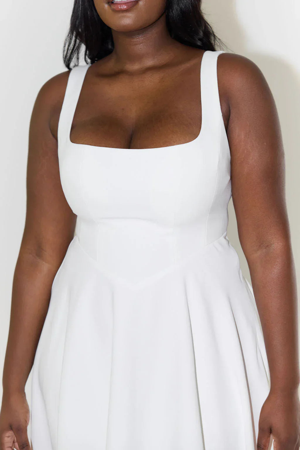 Celeste Couture Midi-Kleid | Elegantes Cocktailkleid für einen zeitlosen Stil