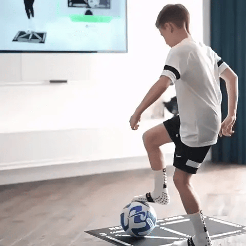 Fußball Pro Trainingsmatte für das Training zu Hause mit Übungsvideos