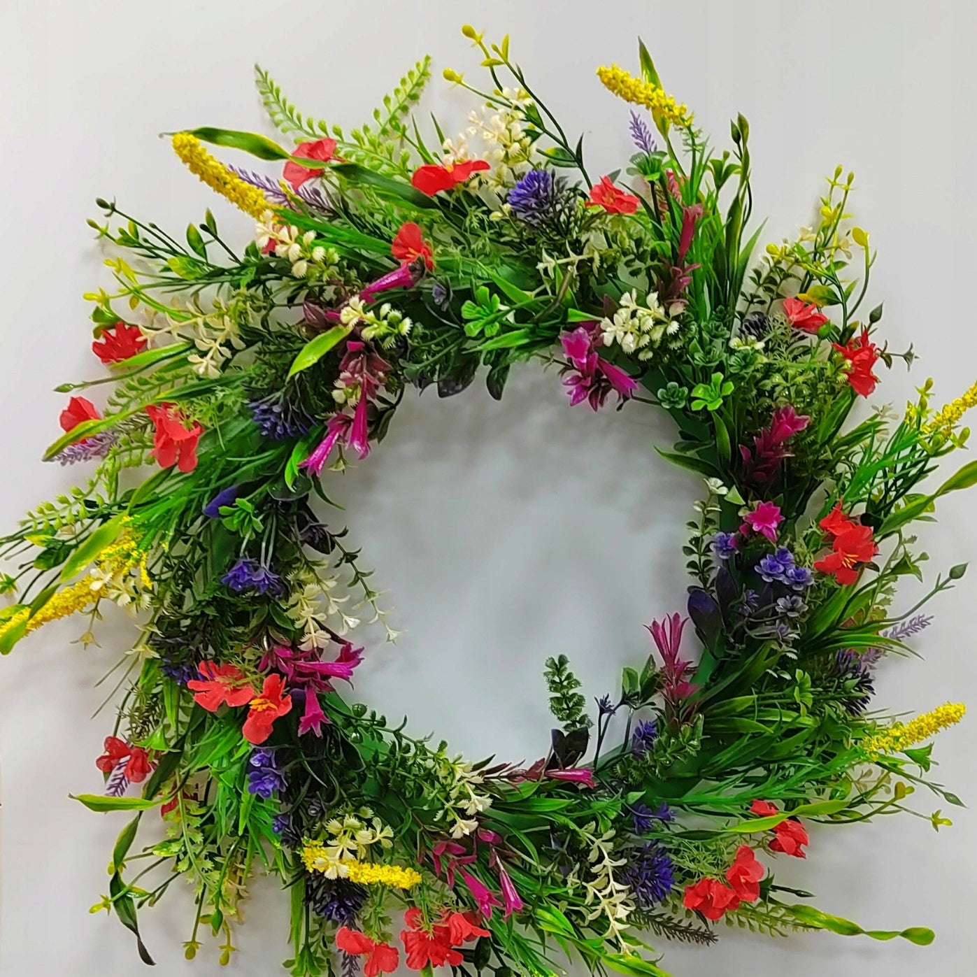 Lentezon Blumenkranz für die Tür – Handgemacht mit Eukalyptus und Seidenblumen