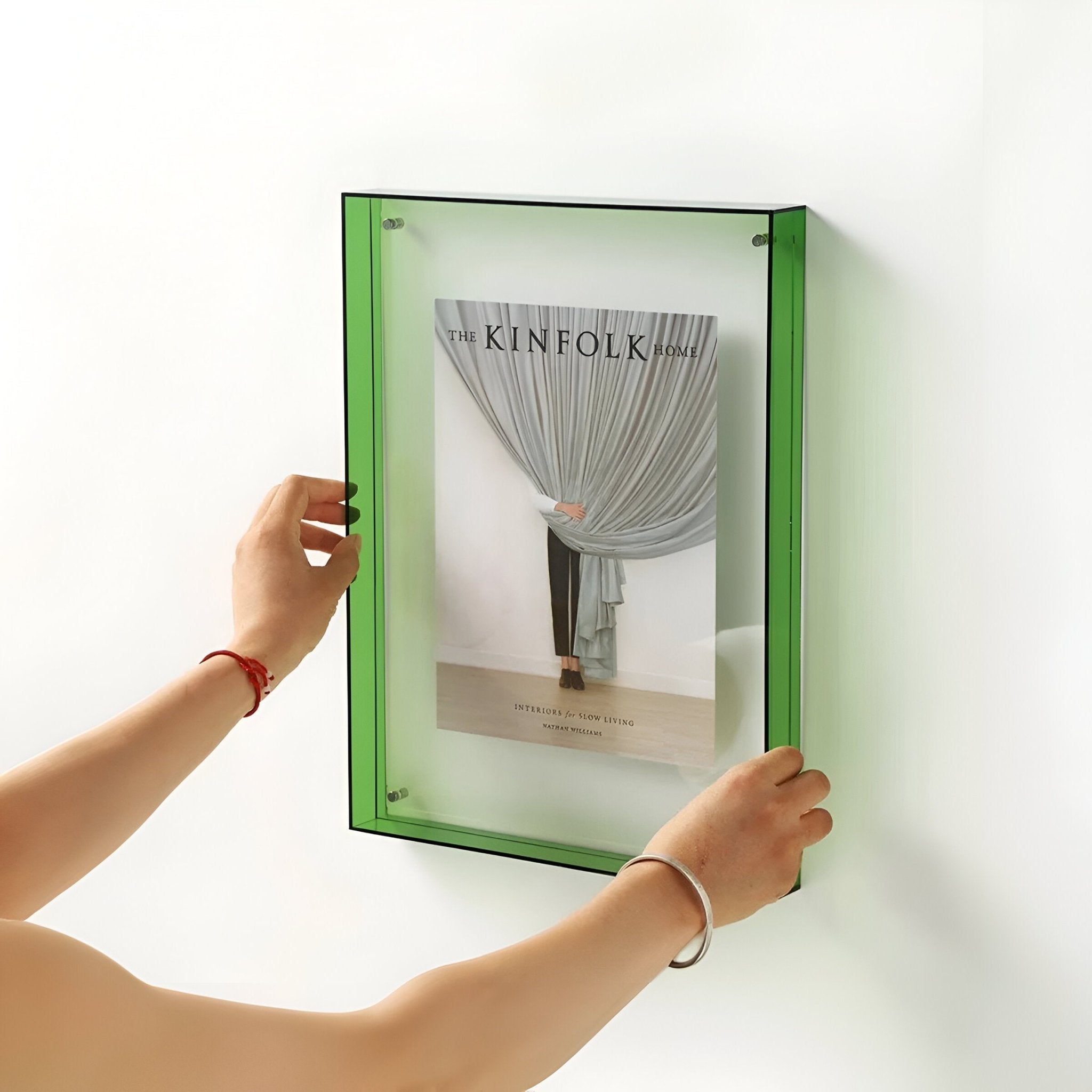 Frendorf | Moderner Designrahmen aus Acryl in Farbe