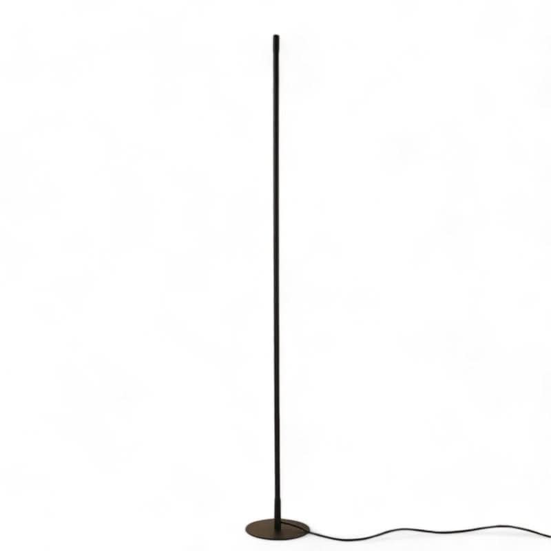 Moderne LED Stehlampe – Elegante Beleuchtung für jedes Interieur