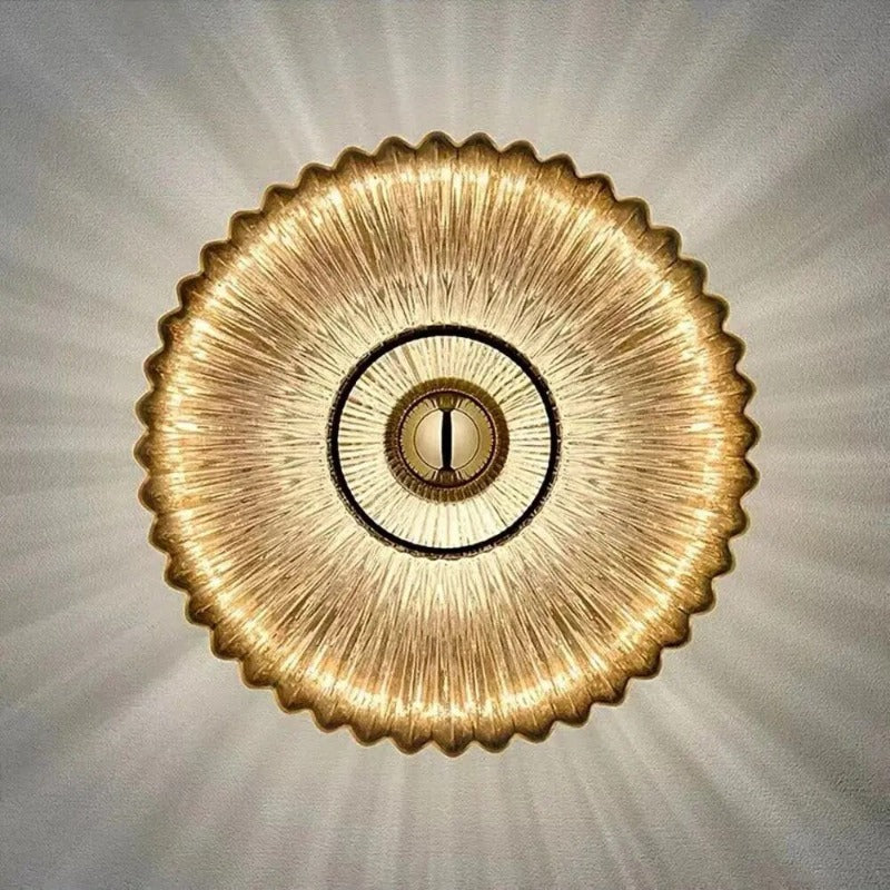 AuraFlow – Moderne Glas-Wandleuchte mit gewelltem Schirm