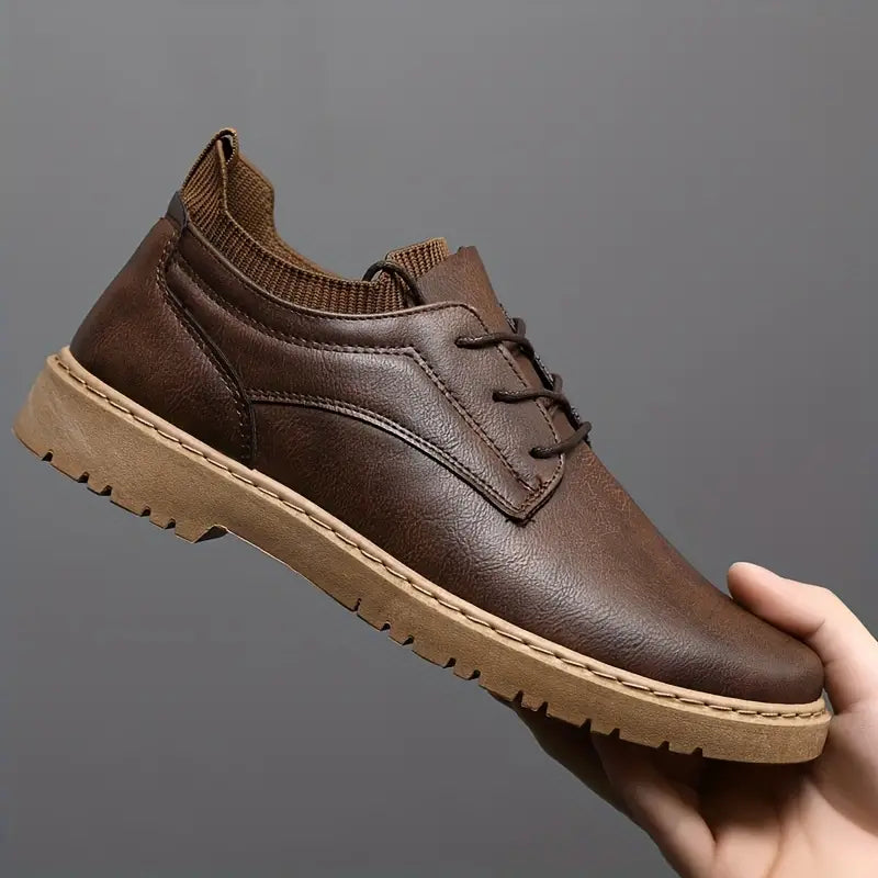 Schöne Herren | Schnürschuhe | Antirutschsohle | Stilvolle Stiefel