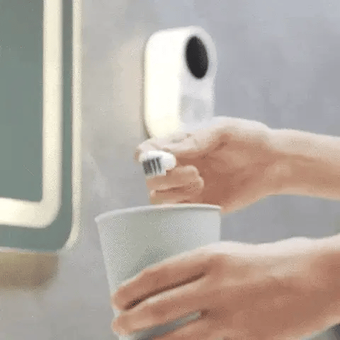 SanitBrush Pro | Hält Ihre Zahnbürste sauber und Ihr Lächeln gesund