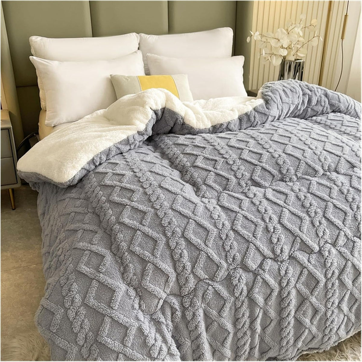 Sherpa-Fleece-Decke mit geometrischem Muster – Wendbare warme Plaid für Sofa und Bett