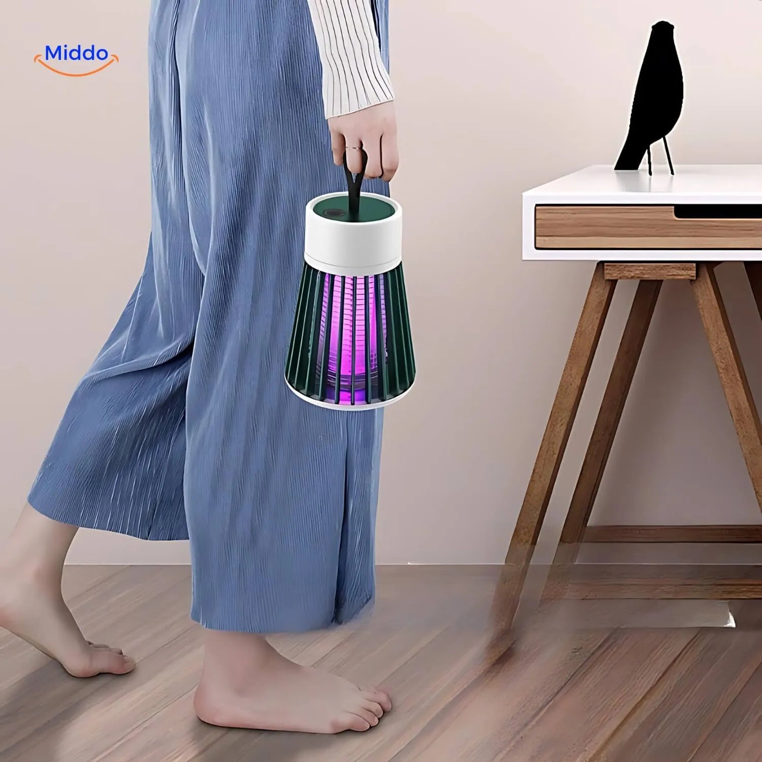 MückenSchutz Pro USB Lampe | Effektive Insektenbekämpfung für drinnen und draußen
