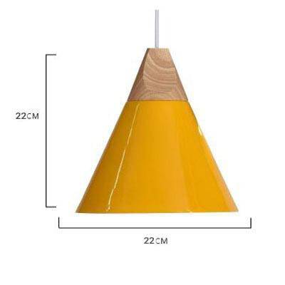 Hängelampe aus Holz und Aluminium in Kegelform