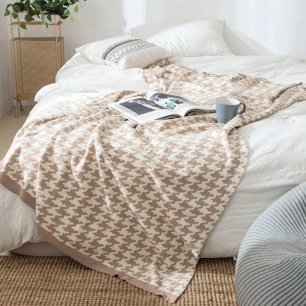 Weiche Kuscheldecke mit Hahnentritt-Muster – Erhältlich in verschiedenen Größen