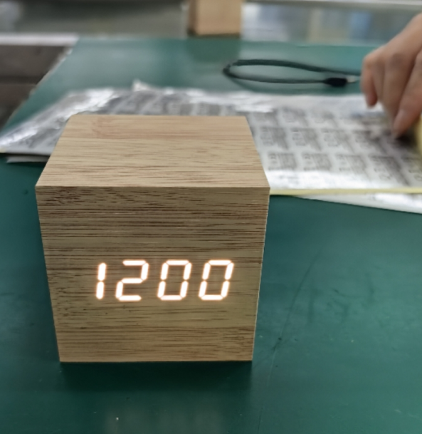 Kubus Digitale Tischuhr Modernes Interieur Dekor