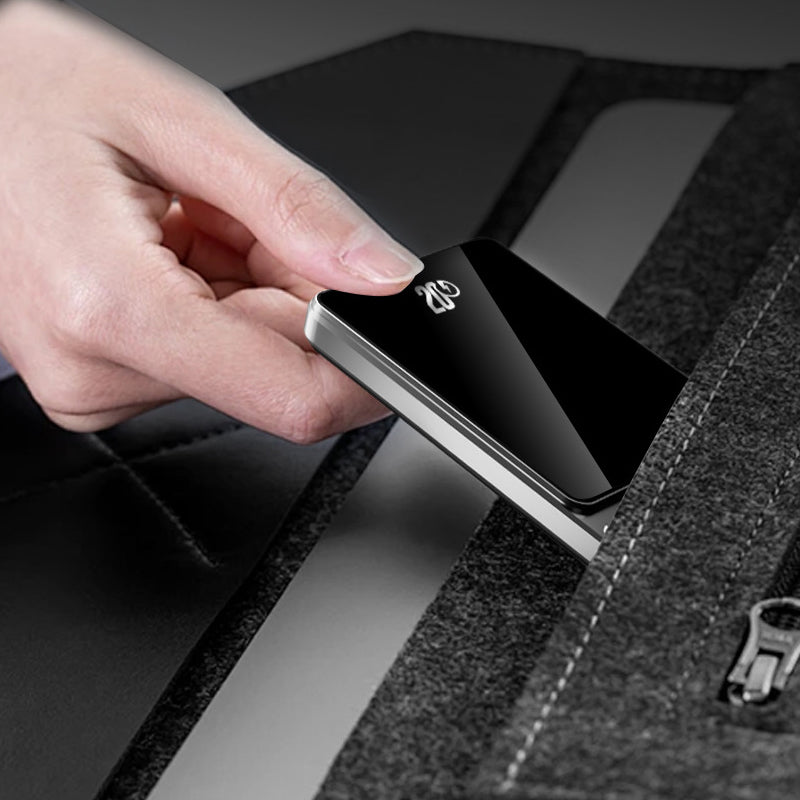 LuxuraTech Dual-Mode Magnetische Powerbank | Vielseitige Lade-Lösung mit integriertem Ständer für ultimativen Komfort