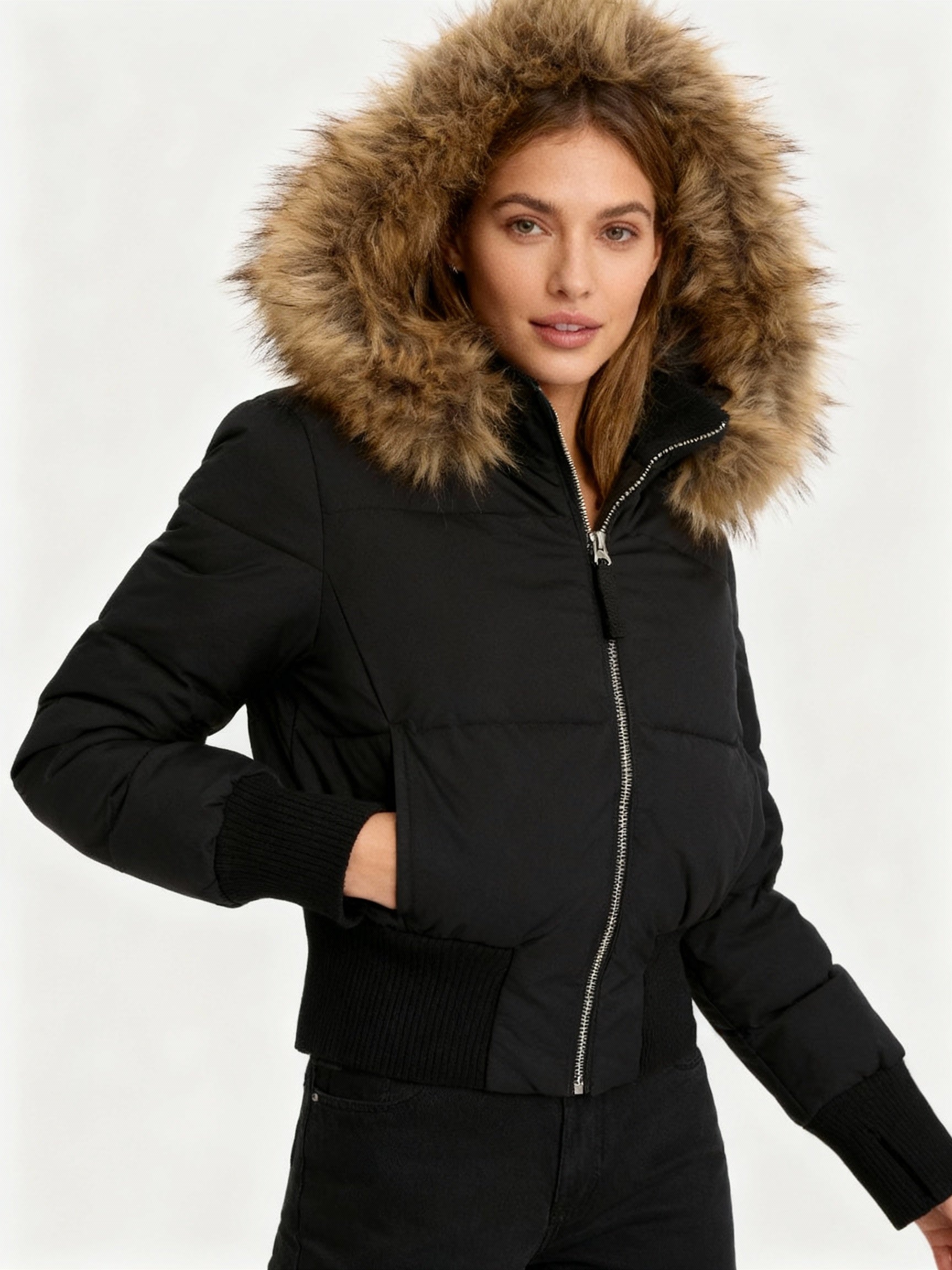 Damen Gesteppt Winterjacke mit Warm & Abnehmbarer Kapuze | Heidi-Mode