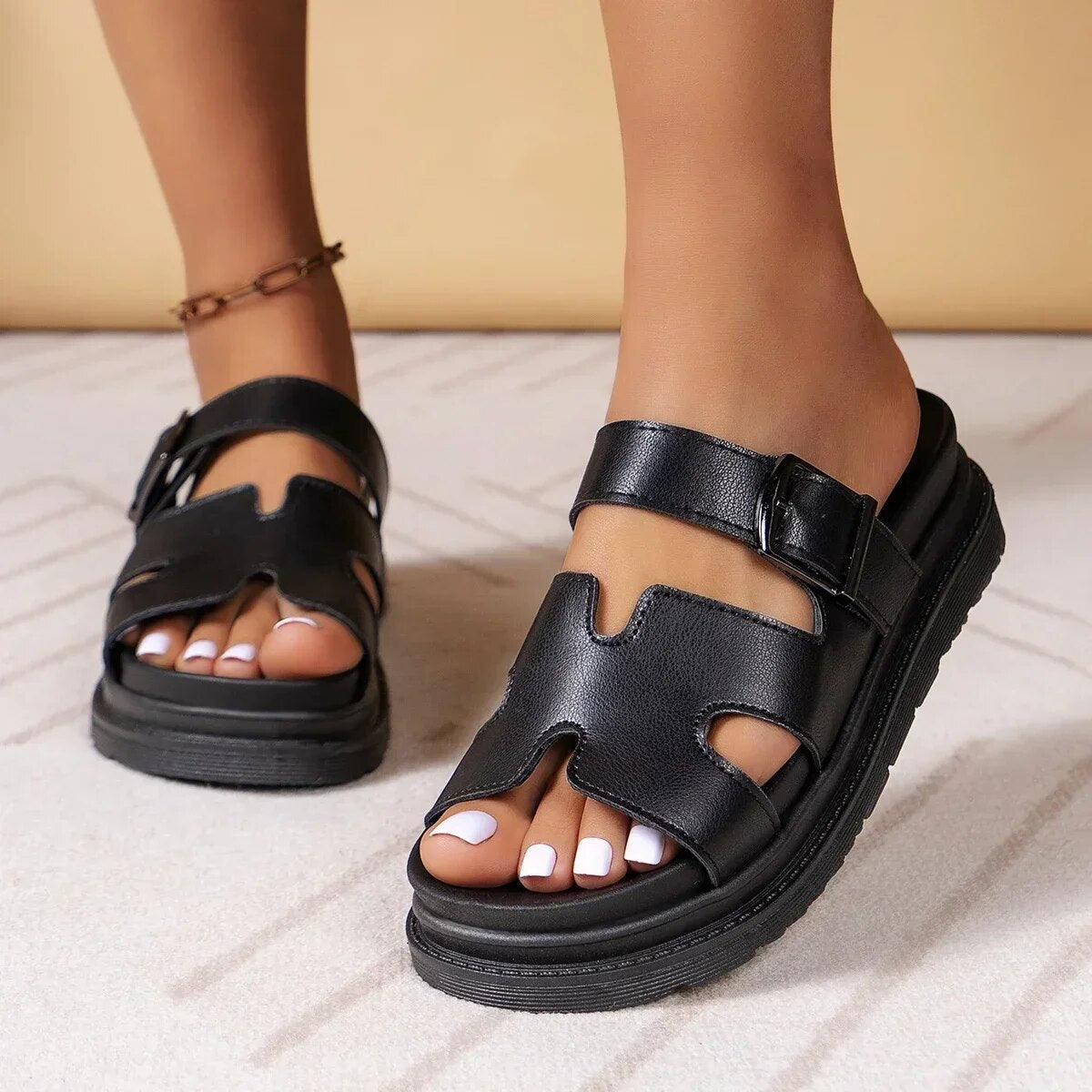 Milano Slipper | Alte Inspiration, Eleganter Look