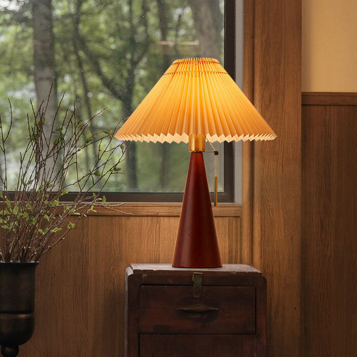 Japanische Minimalistische Holzkonstruktion Faltenstoff LED Tischlampe 1-Licht