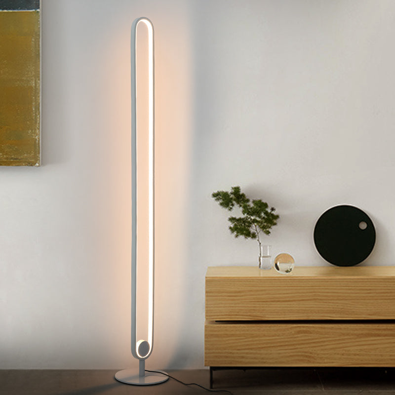 Minimalistische LED-Stehlampe