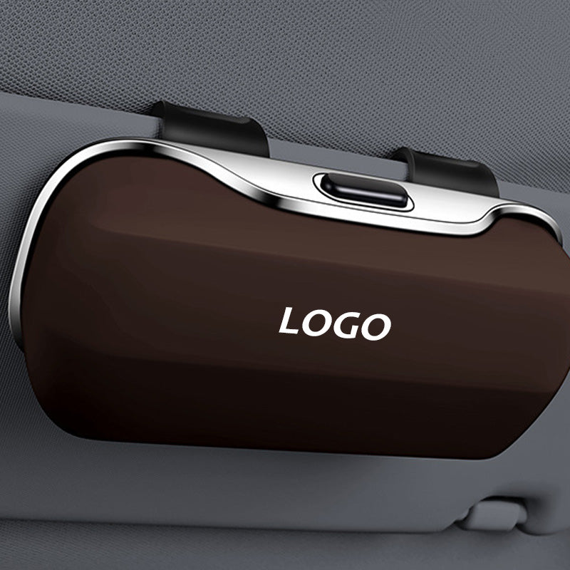 LuxAuto Luxus Sonnenbrillenetui | Eleganter Schutz für Ihre Sonnenbrille im Auto