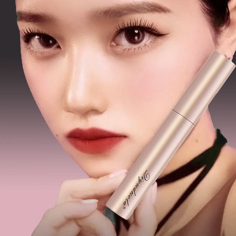 SwiftLash Waterproof Mascara widersteht Tränen, Schweiß und Feuchtigkeit
