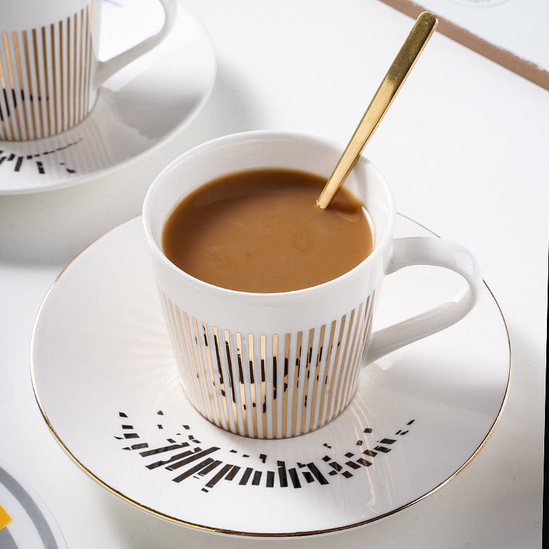 MirrorSip™ Bewegte Reflexion Kreativer Kaffeetassenspiegel - Jetzt 50% RABATT!