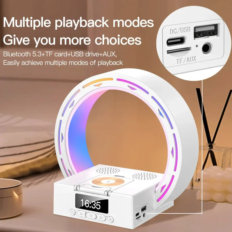 4-in-1 Bluetooth-Lautsprecherlampe mit Ladepad und Wecker