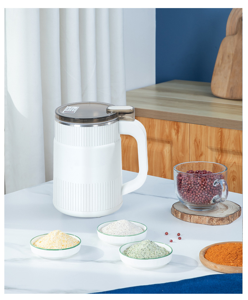 Luxel | Kompakte Kaffeemühle – kabellos – elegantes Design – einfach zu bedienen