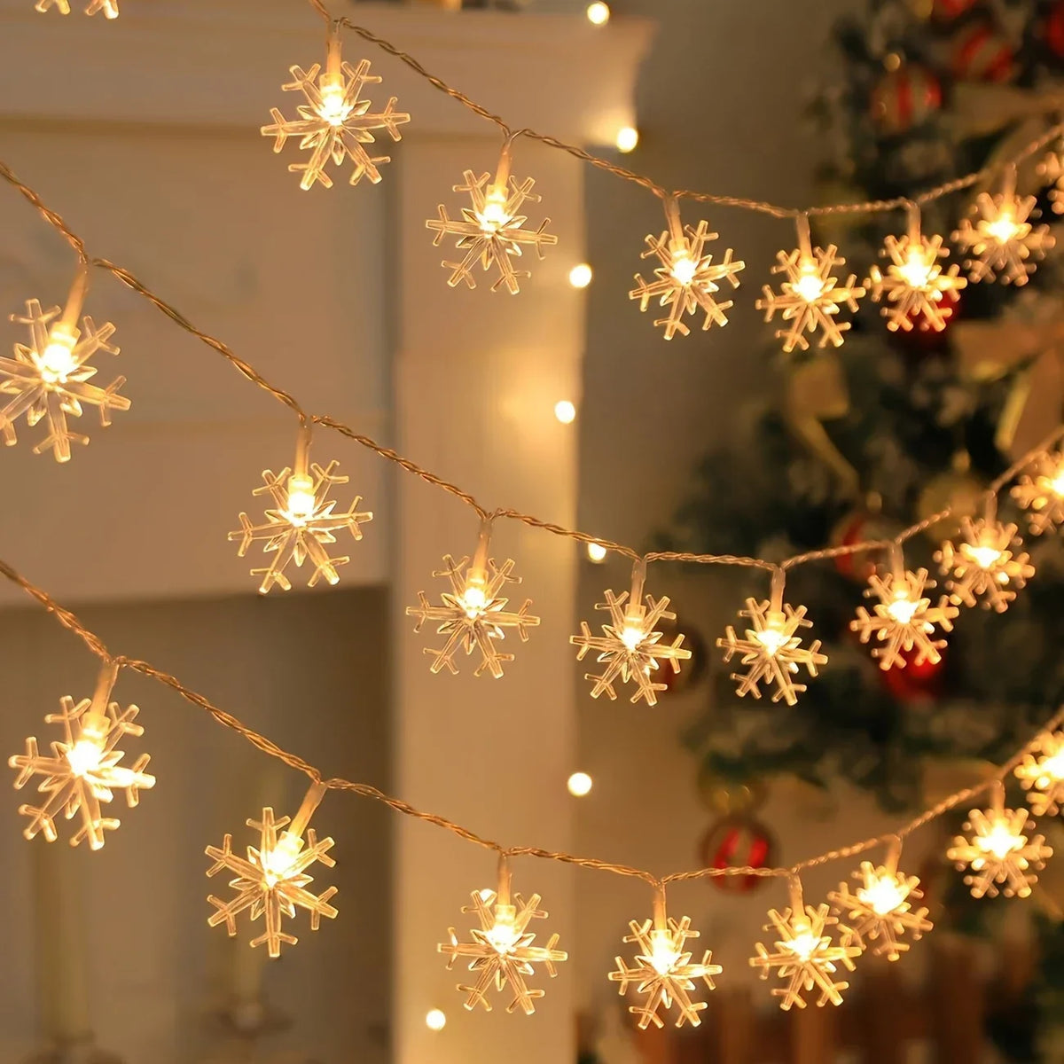 LED Weihnachtsbeleuchtung mit Schneeflocken – Warmweiß oder Buntes Licht für Innen & Außen