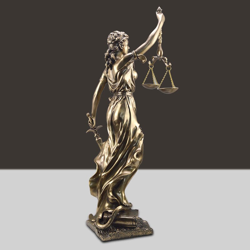 Dekorationsstatue der Göttin der Gerechtigkeit
