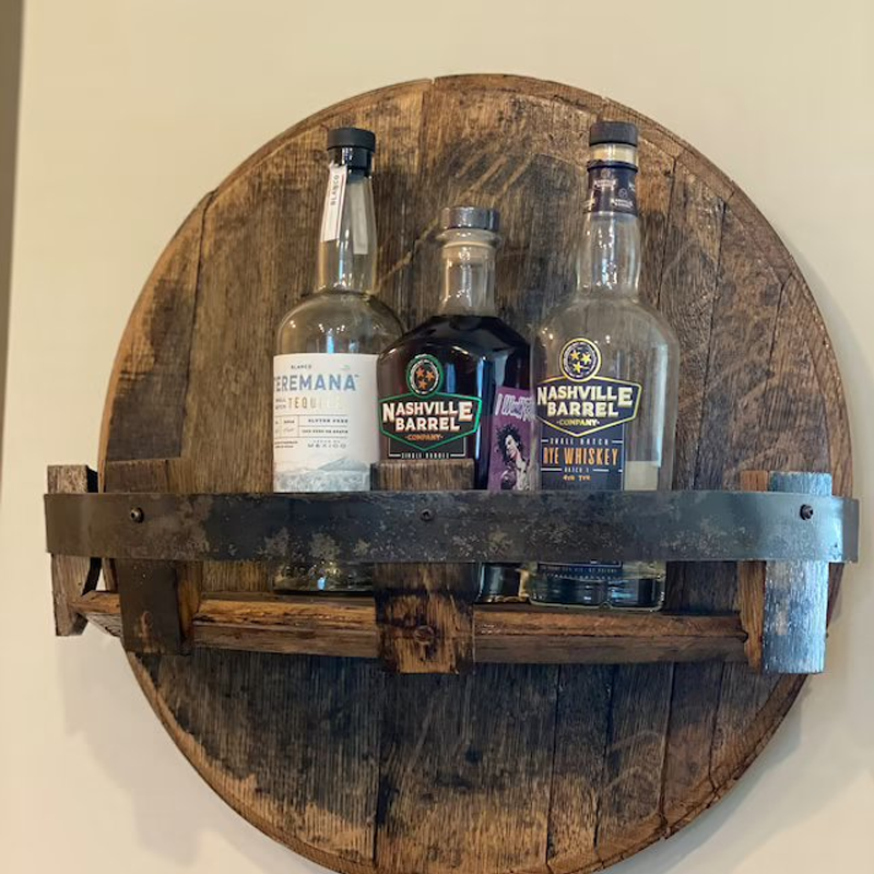 Sandsberg | Whiskeyfass Wandregal | Rustikales Massivholz-Design | Rund