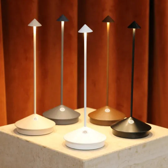 Drahtlose LED Tischlampe - LuxaLight