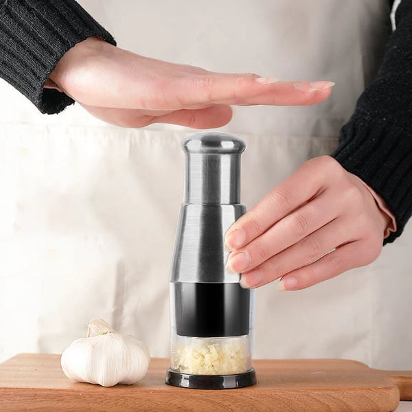GourmetEssence Edelstahl Knoblauchpresse | Effizient und stilvoll für perfekte Knoblauchpaste