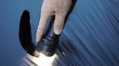 UltraStarke Nachtsicht Taschenlampe Pro – Wiederaufladbare Aluminiumlampe
