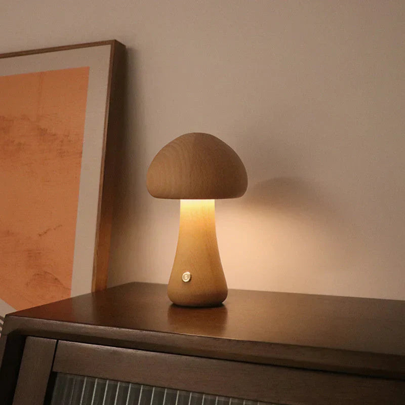 WoodGlow Holz Vintage Pilz Tischlampe – Einzigartige Beleuchtung für einen gemütlichen Raum