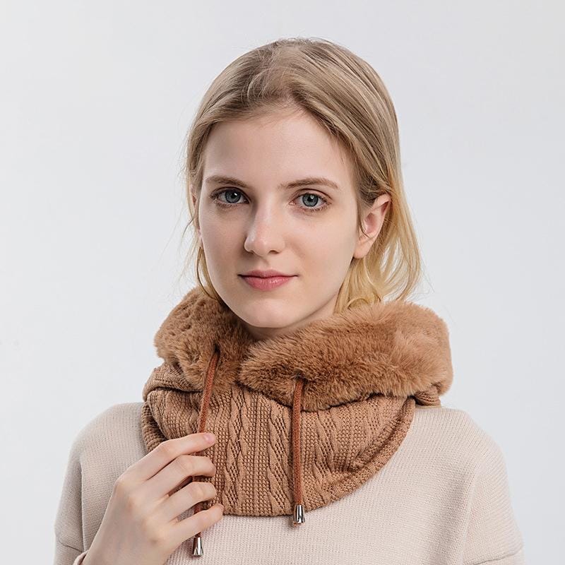 LuxéCuddle Scoodie | Schal, Mütze und Kapuze in einer stilvollen Lösung