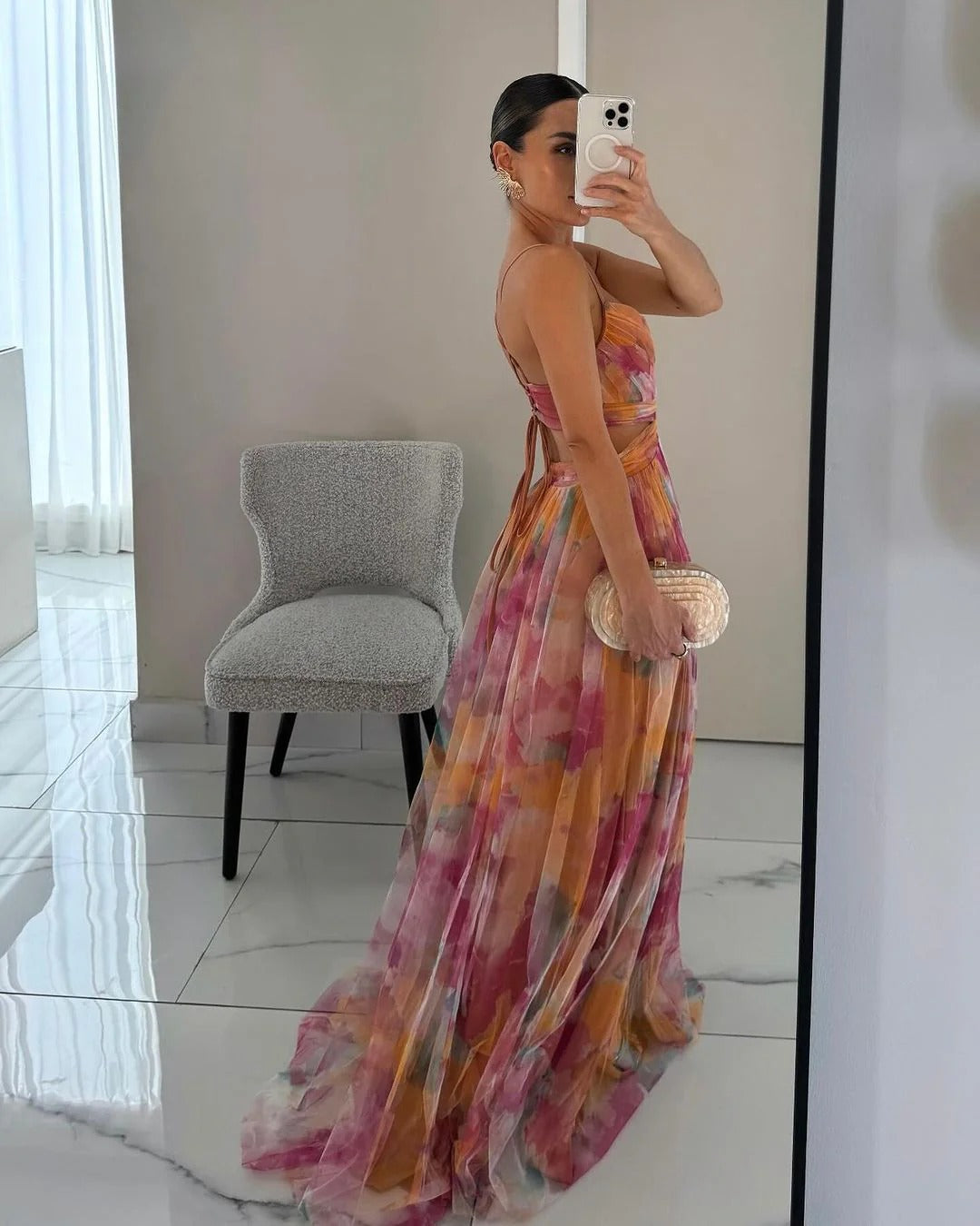 Lange Blumenmusterkleid mit Verstellbaren Trägern für Frauen | Ideal für den Sommer und besondere Anlässe