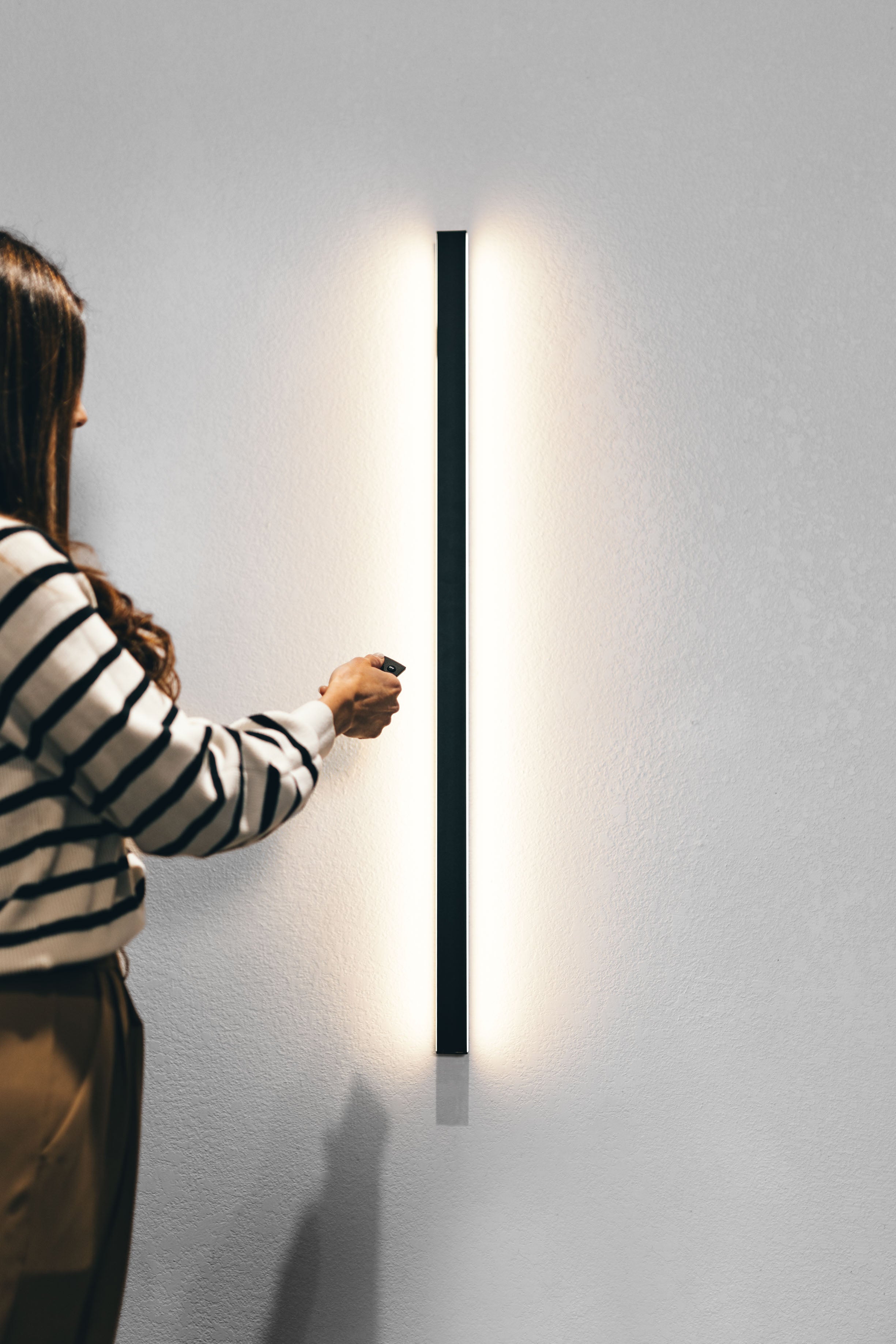 Lineare Minimalistische Wandleuchte