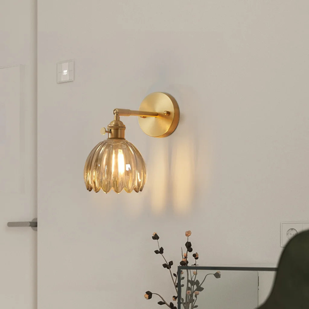 Vintage Messing Tulpen Glas Wandlampe 1-Licht