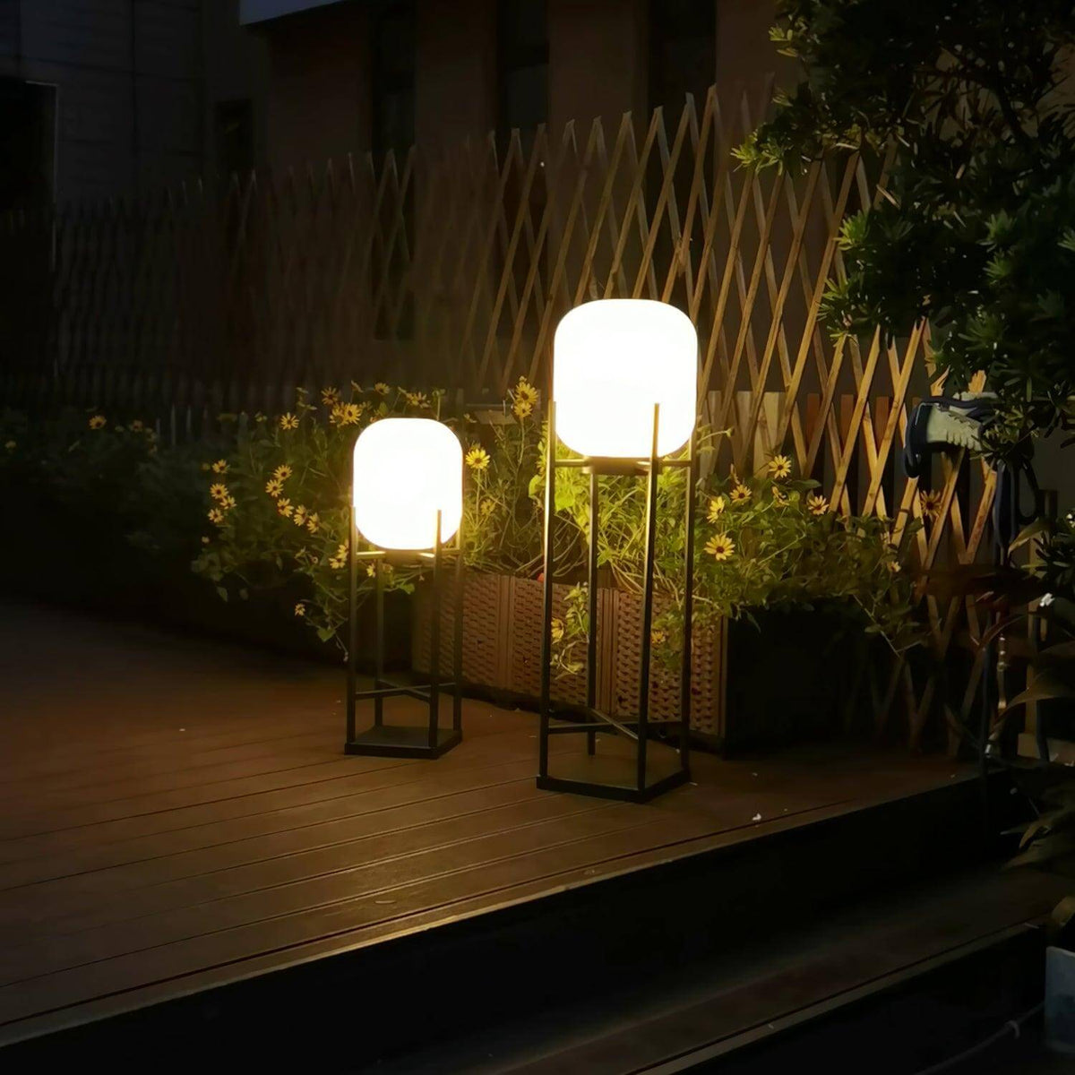 Solar Stehlampe für den Außenbereich – Nachhaltige Stimmungsbeleuchtung für Garten und Terrasse
