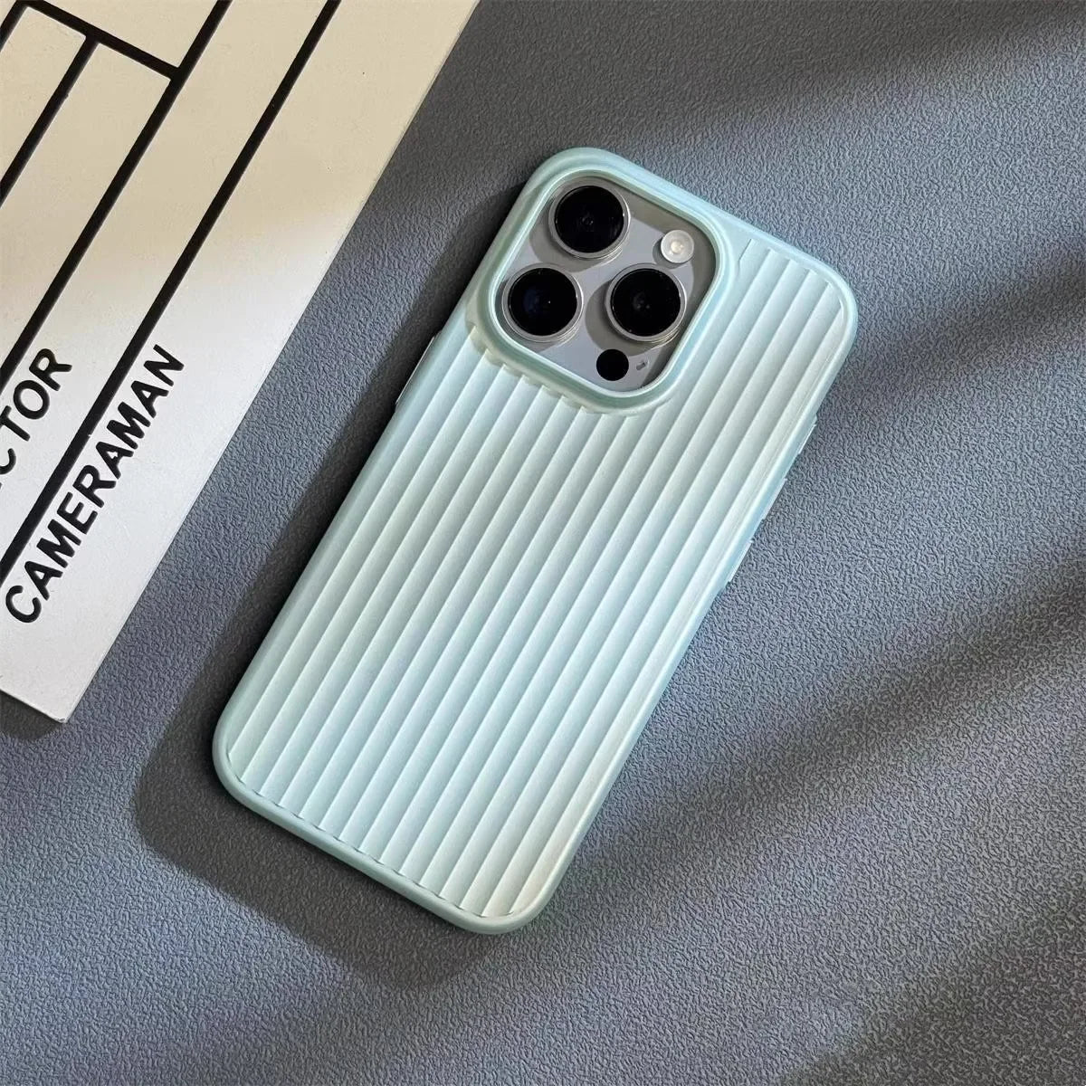 Titanium Shield Pro iPhone Hülle