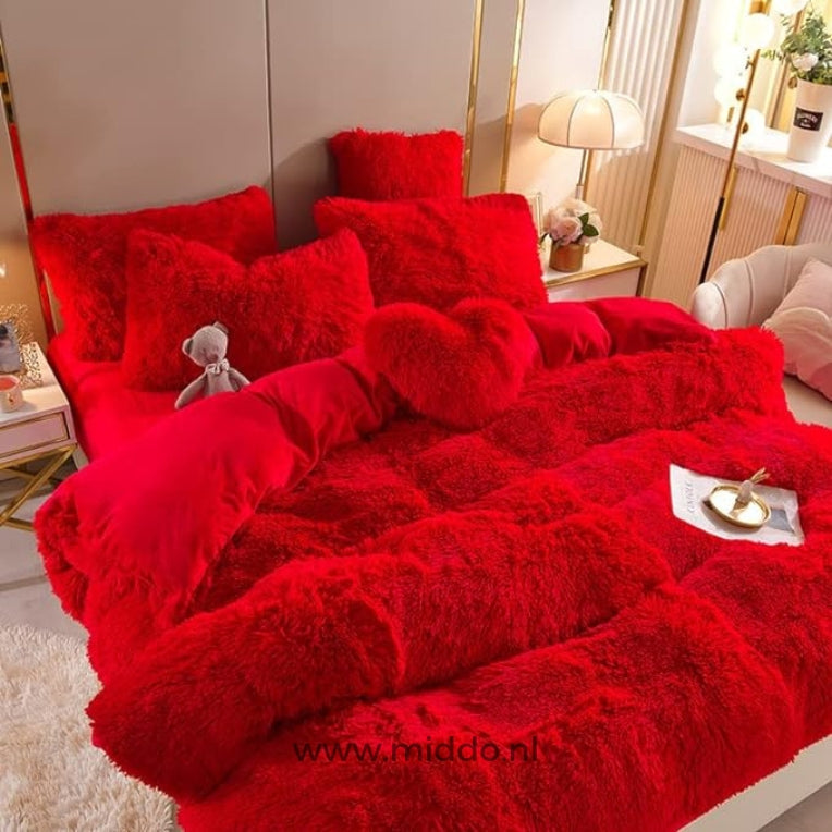 TeddyDreams Fleece Bettwäsche Set | Kuscheliges 5-teiliges Set mit gratis Herz-Kissen!