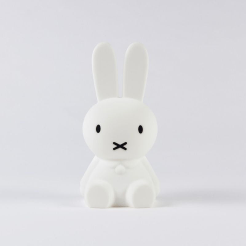 Frendorf | Hasen Dekorationsfigur | Ikonisches Figuren Design