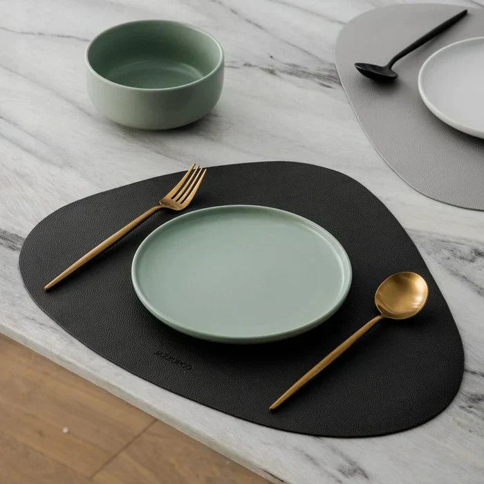 Minimalistisches Edelstahl Besteck Elegante Einfachheit