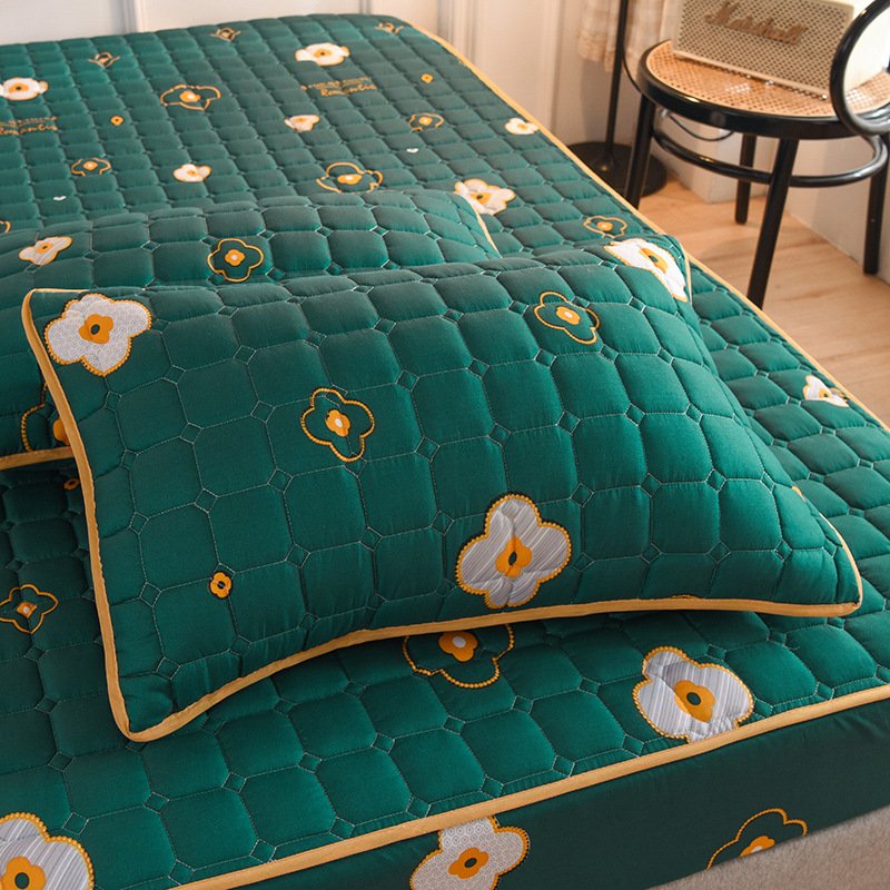 CushioGuard Seiden Matratzenbezug | Atmungsaktiver und luxuriöser Schutz für Ihre Matratze
