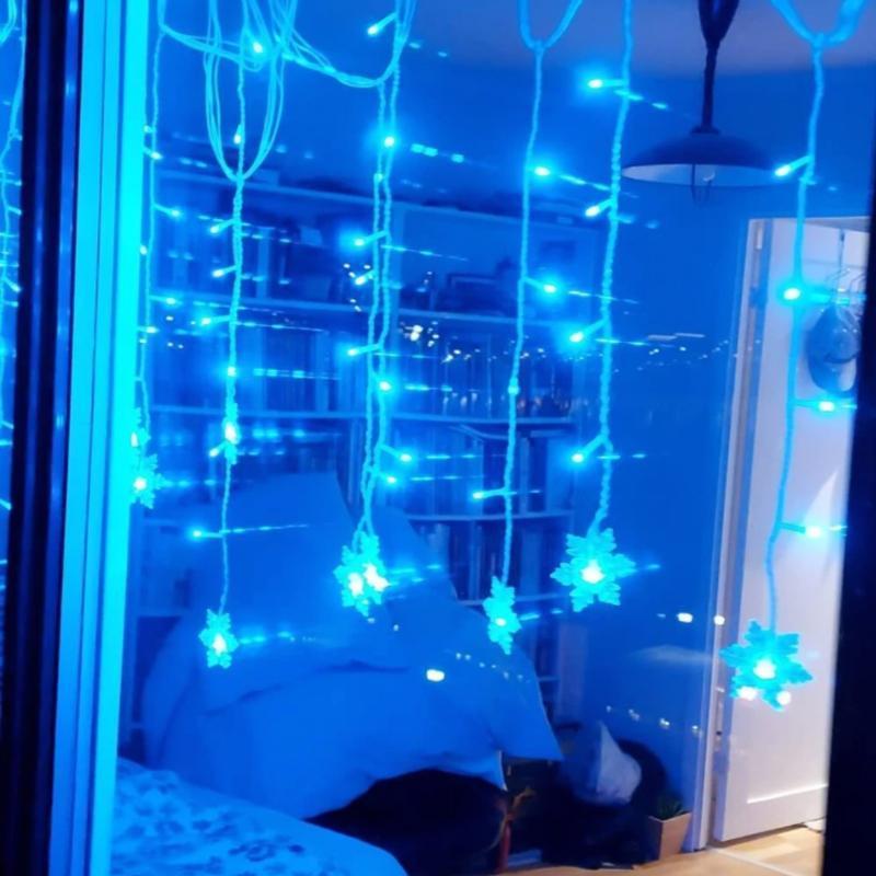 LED Weihnachtsvorhangbeleuchtung – Dekorative und Wiederverwendbare Festbeleuchtung