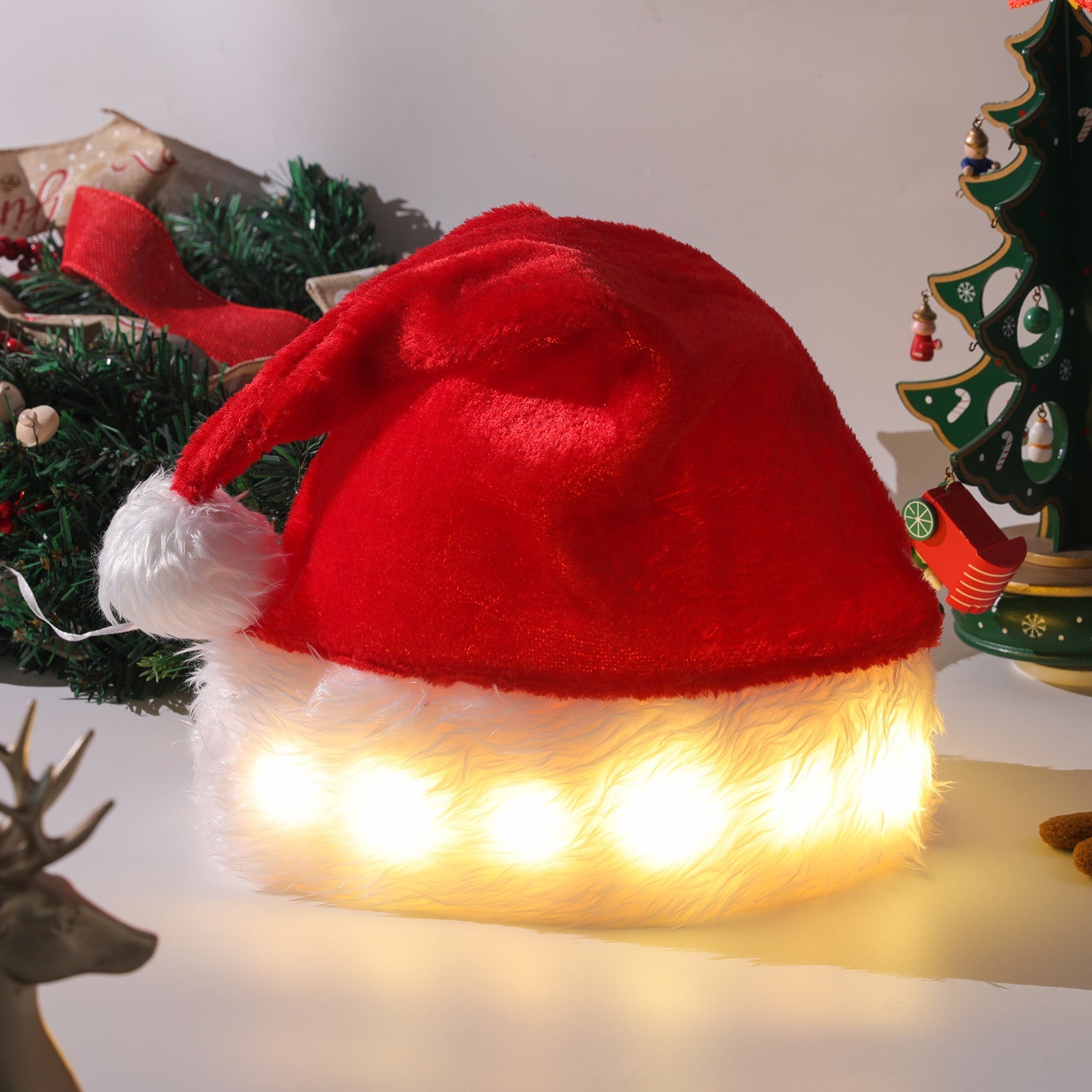 Beleuchtete Weihnachtsmütze mit LED-Lichtern – Weiche Plüsch-Santa-Mütze mit Farbenlicht