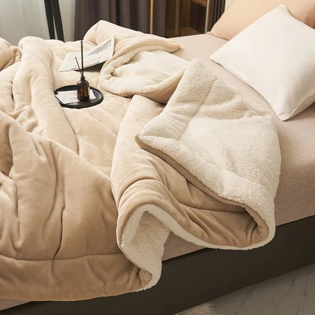 SoftHug Luxe Fleece Warme Decken